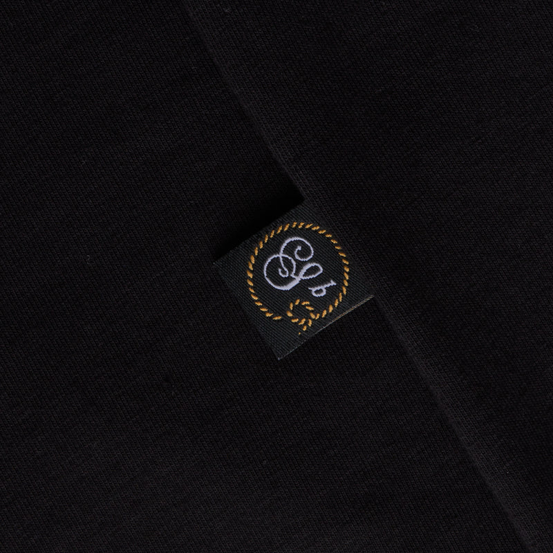 Black Signature T-shirt with gold plated badge